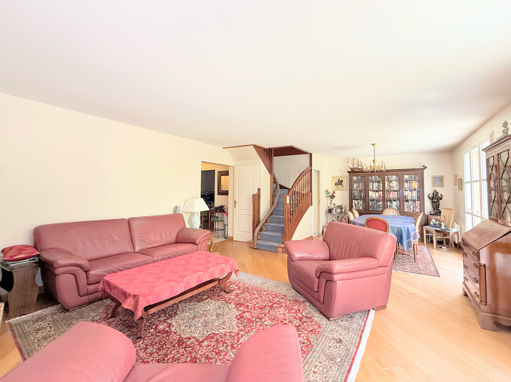 Maison 190 m2 avec jardin Sud/Ouest dans le domaine recherché de l'Impératrice, Rueil-Malmaison