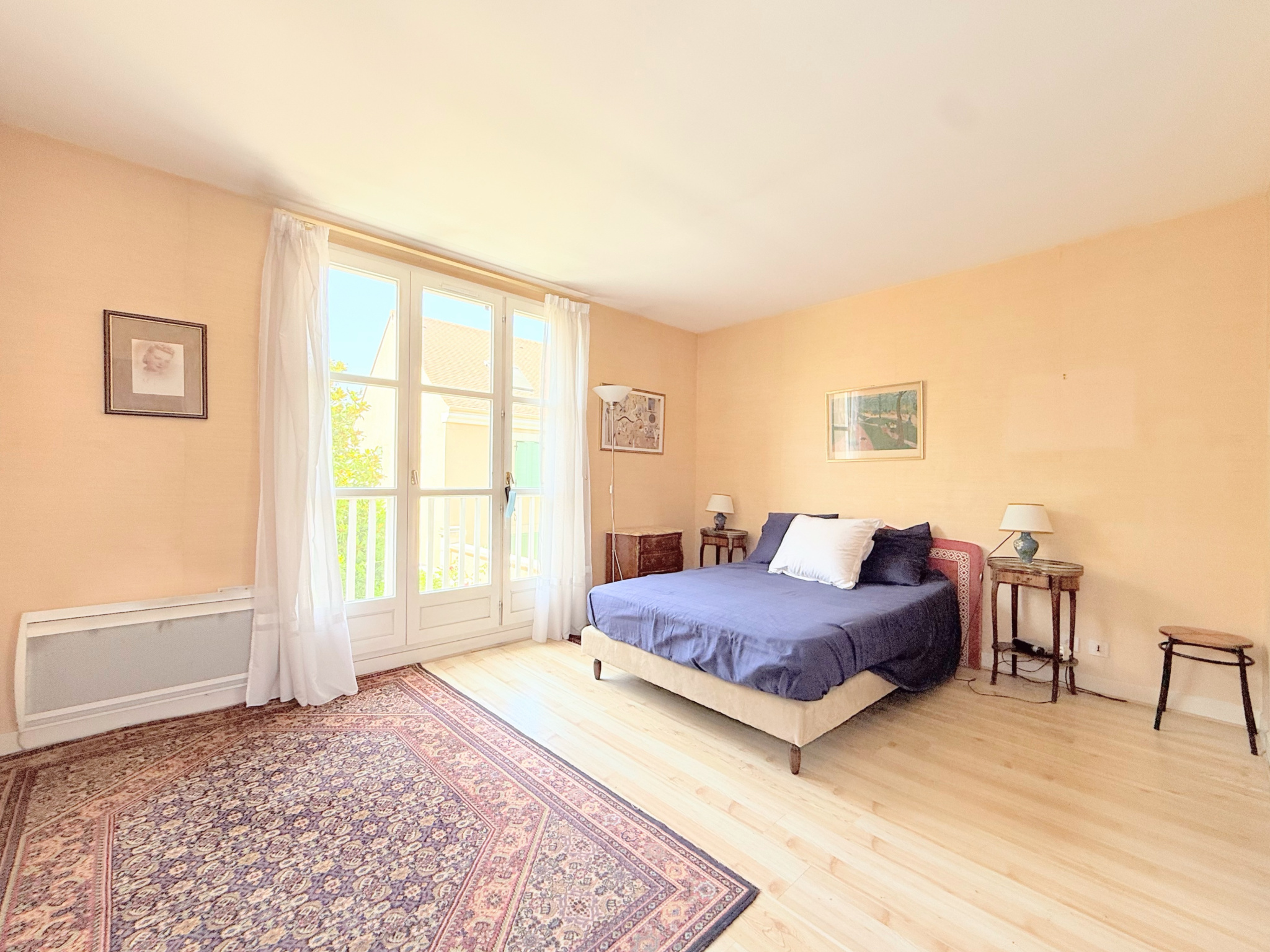 Maison 190 m2 avec jardin Sud/Ouest dans le domaine recherché de l'Impératrice, Rueil-Malmaison