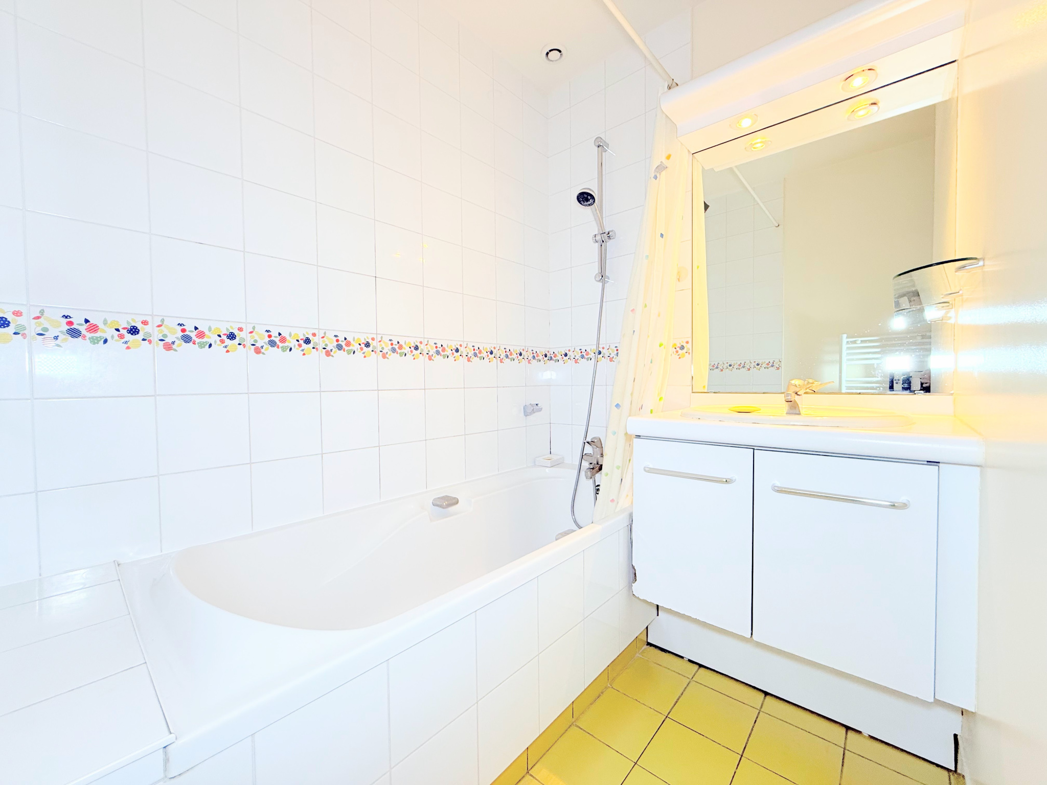 Maison 190 m2 avec jardin Sud/Ouest dans le domaine recherché de l'Impératrice, Rueil-Malmaison