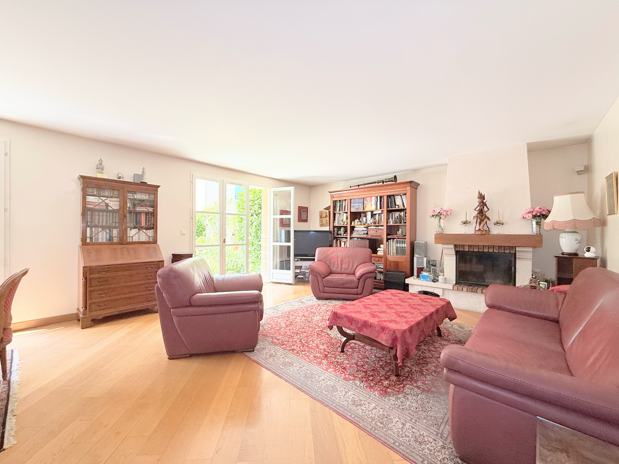 Maison 190 m2 avec jardin Sud/Ouest dans le domaine recherché de l'Impératrice, Rueil-Malmaison