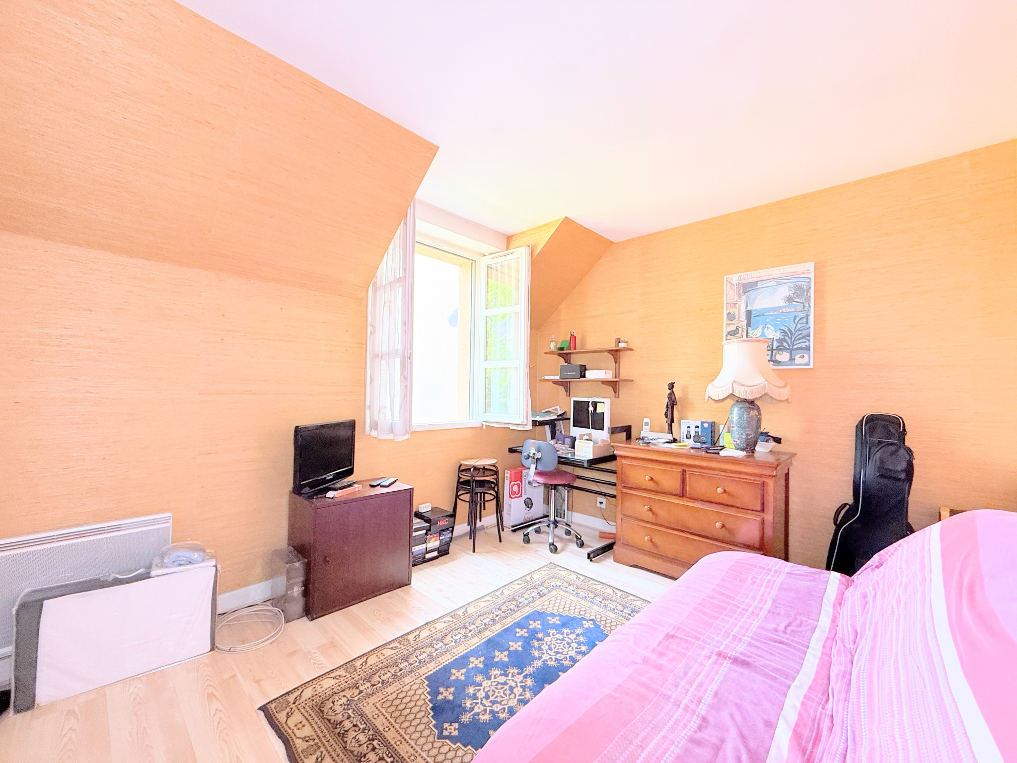 Maison 190 m2 avec jardin Sud/Ouest dans le domaine recherché de l'Impératrice, Rueil-Malmaison