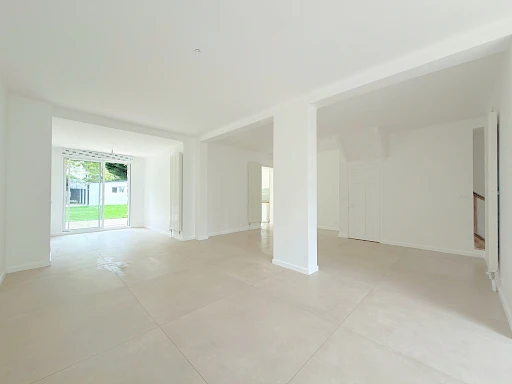 Maison familiale 5 chambres - jardin - garages - Rueil Malmaison