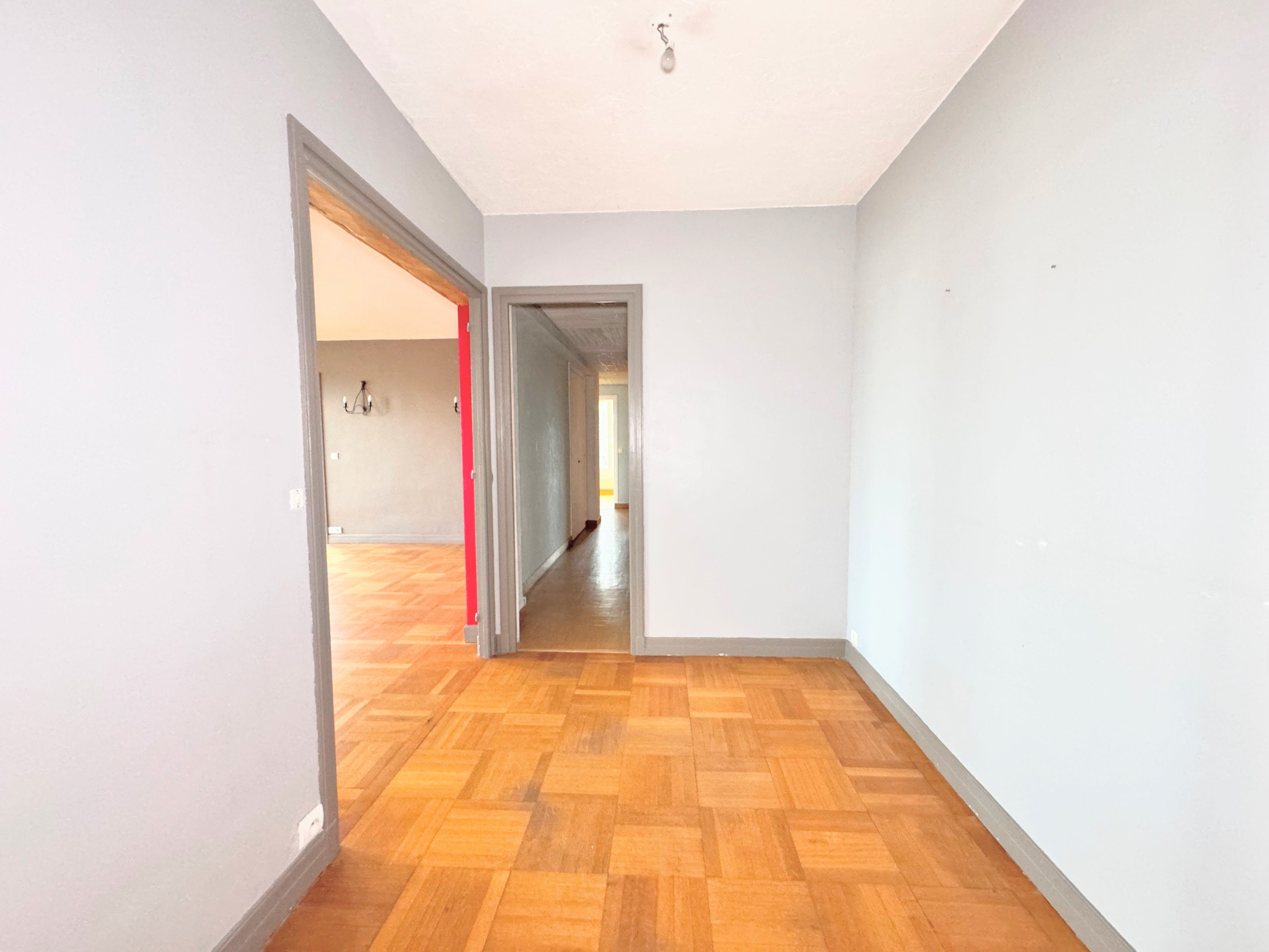 Grand 4 pièces, 3 chambres, à 2 minutes de l'hyper-centre