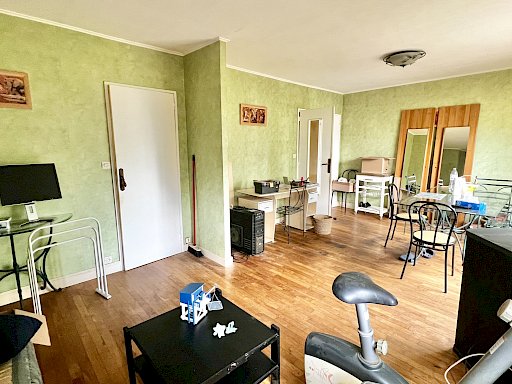 Appartement de 55 m2, cave et box - Les Closeaux - 3