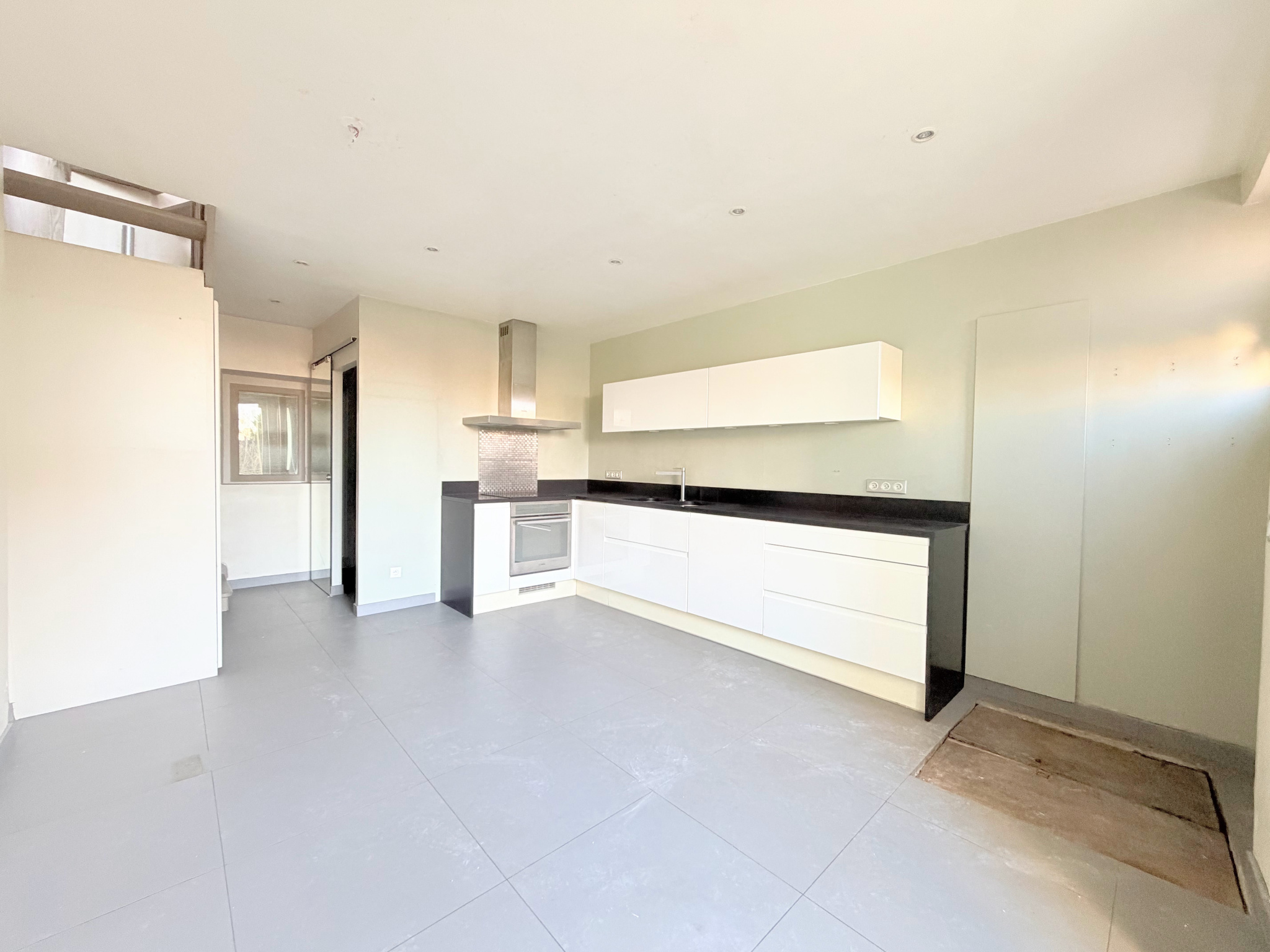 MAISON DE VILLE   2 CHAMBRES   CŒUR DE VILLE