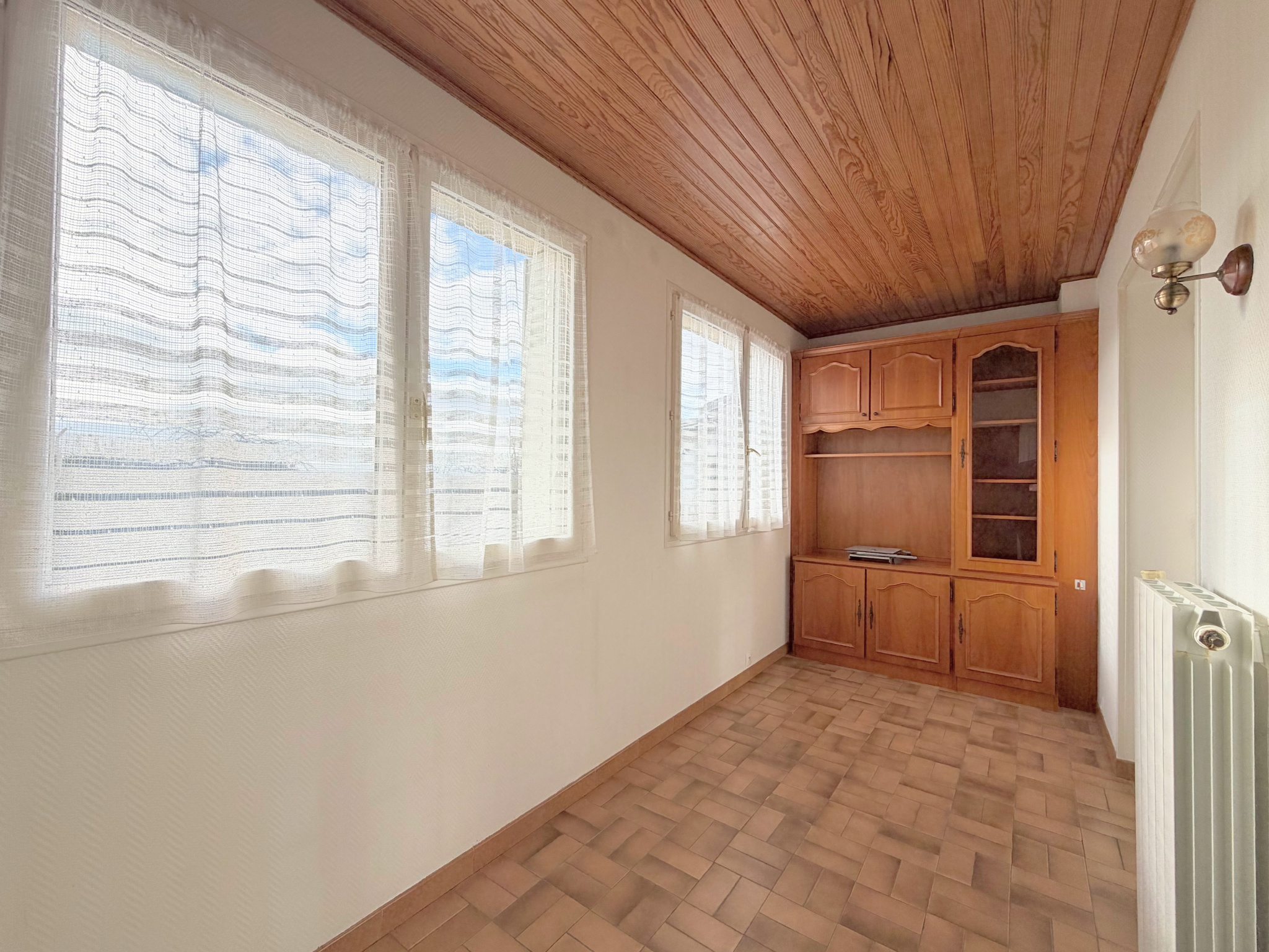 Maison limite Suresnes   Parcelle 367 m2