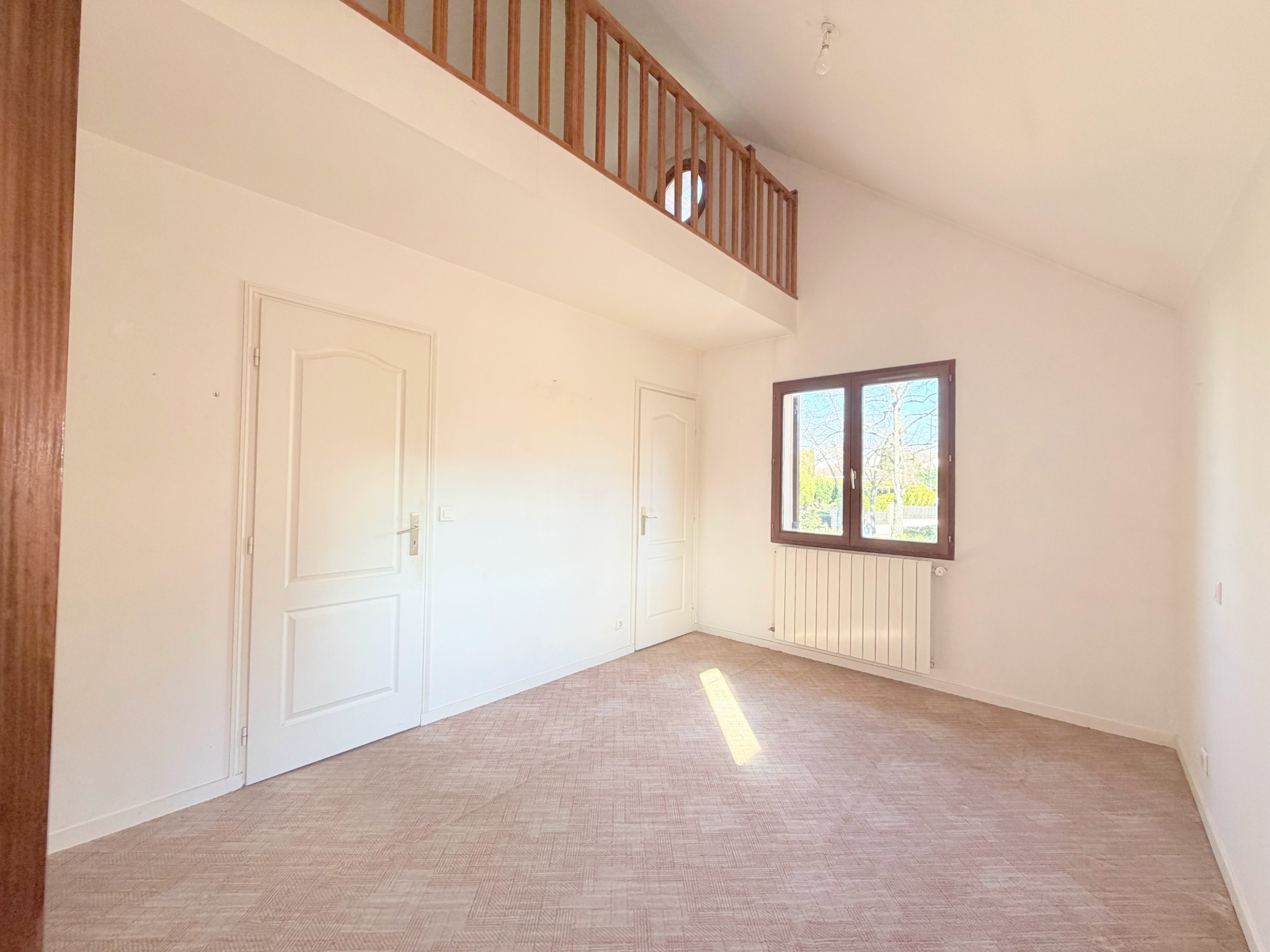 MAISON 7 PIÈCES BUZENVAL