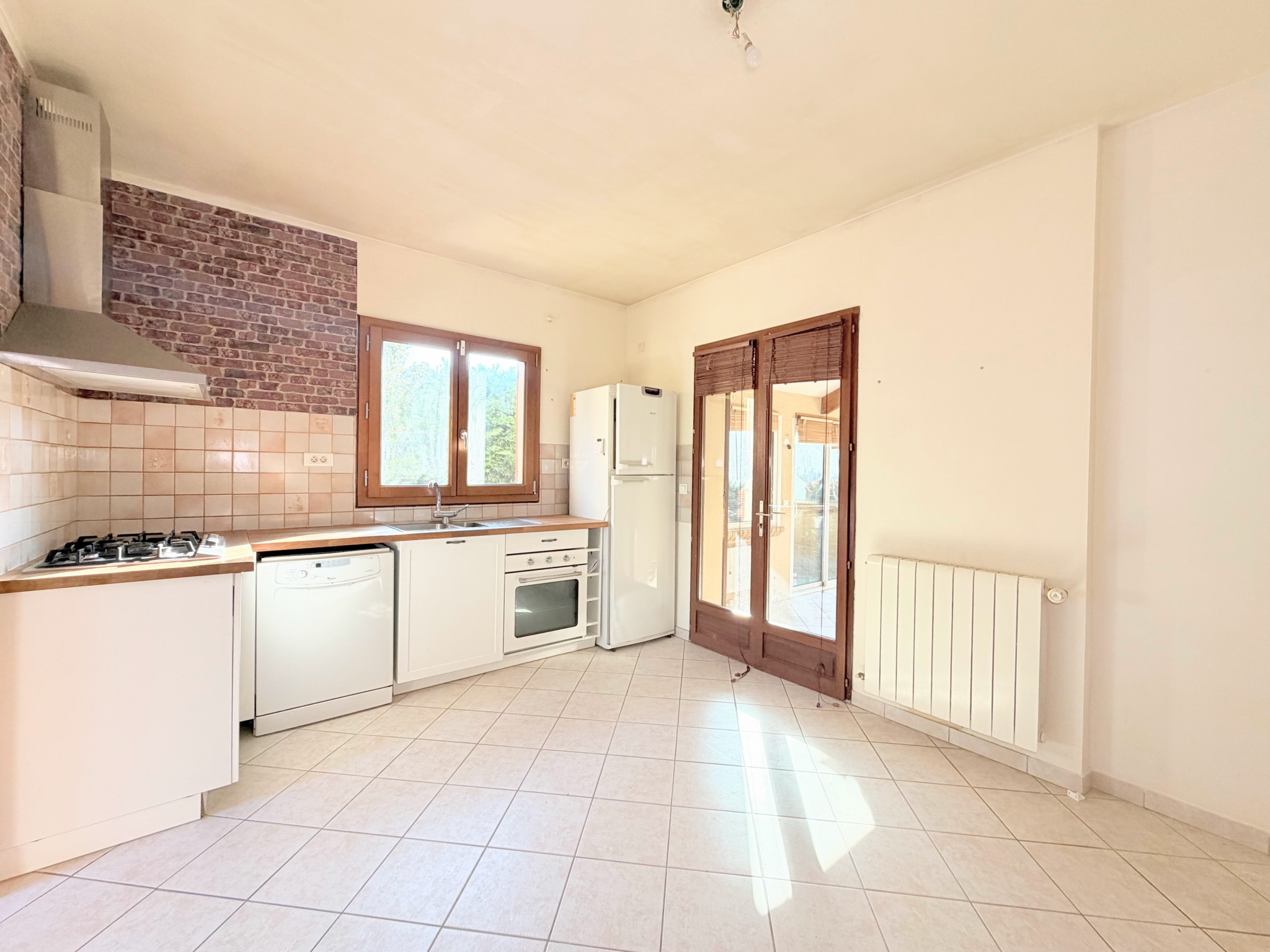 MAISON 7 PIÈCES BUZENVAL