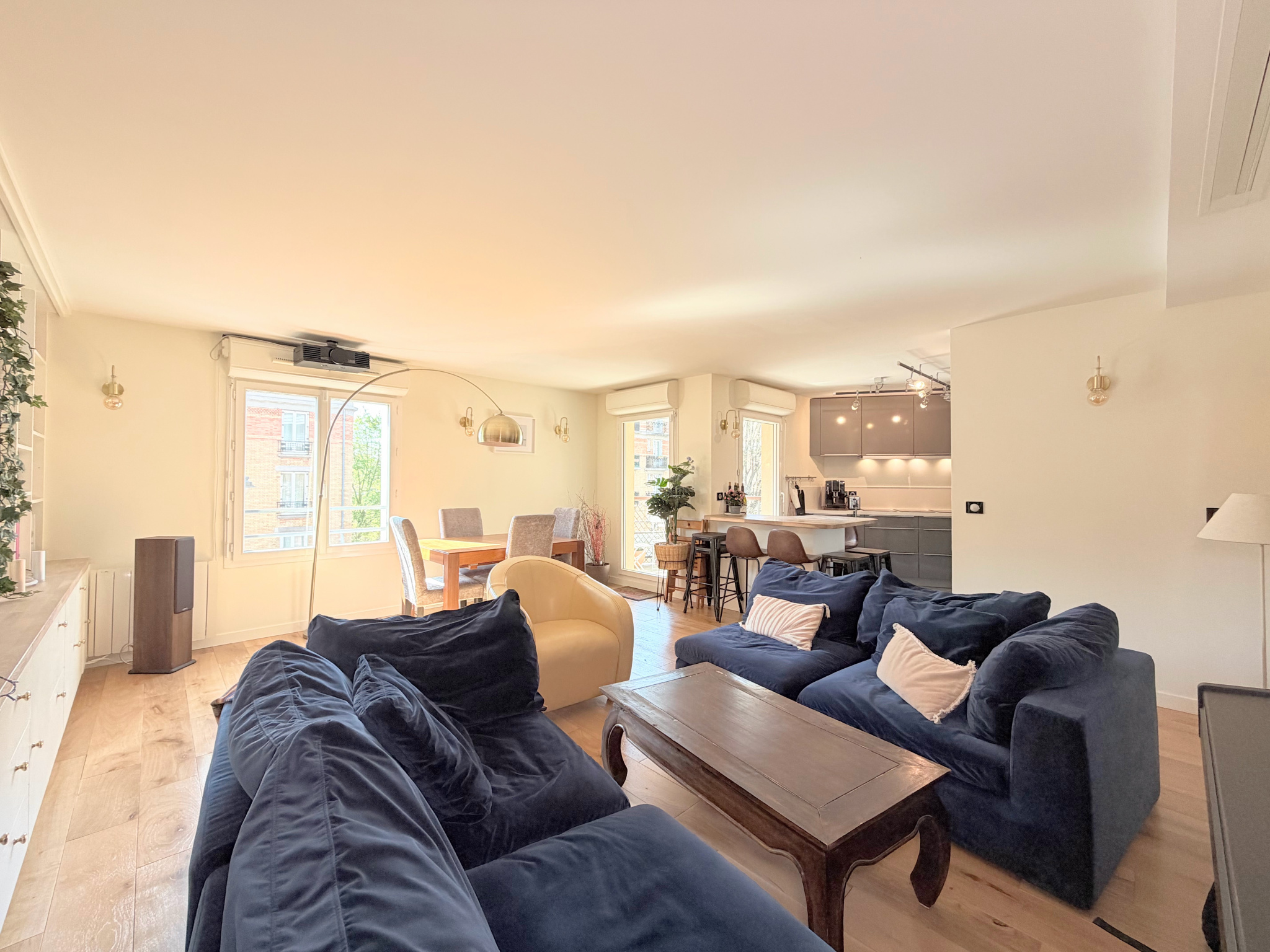 4 Pièces de 84,1 m2 - Suresnes