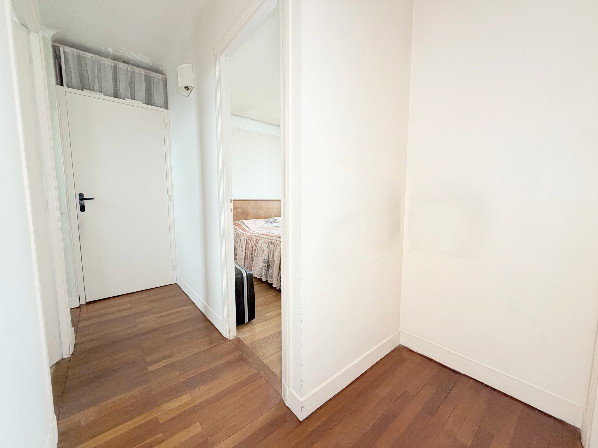 3 chambres - Maison de 91 m2 habitables sur sous-sol total (46 m2) - Parcelle 495 m2