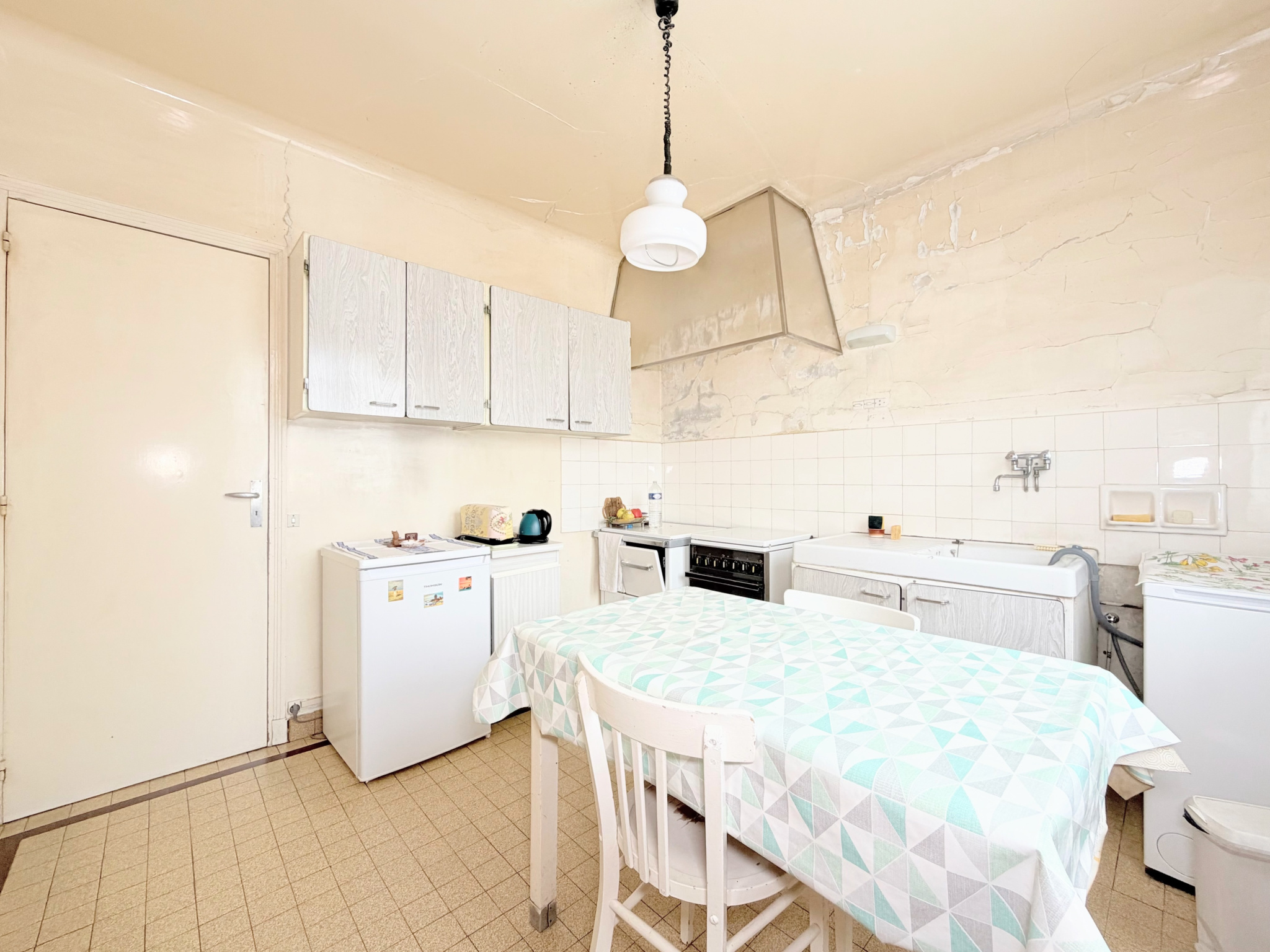 3 chambres - Maison de 91 m2 habitables sur sous-sol total (46 m2) - Parcelle 495 m2