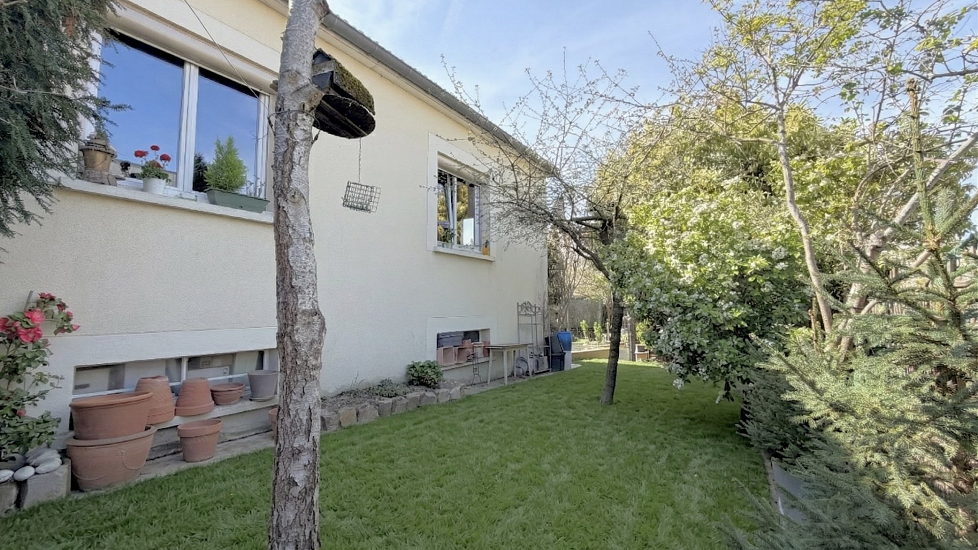 MAISON 4 CHAMBRES AU CALME À PROXIMITÉ DE LA PLACE BESCHE