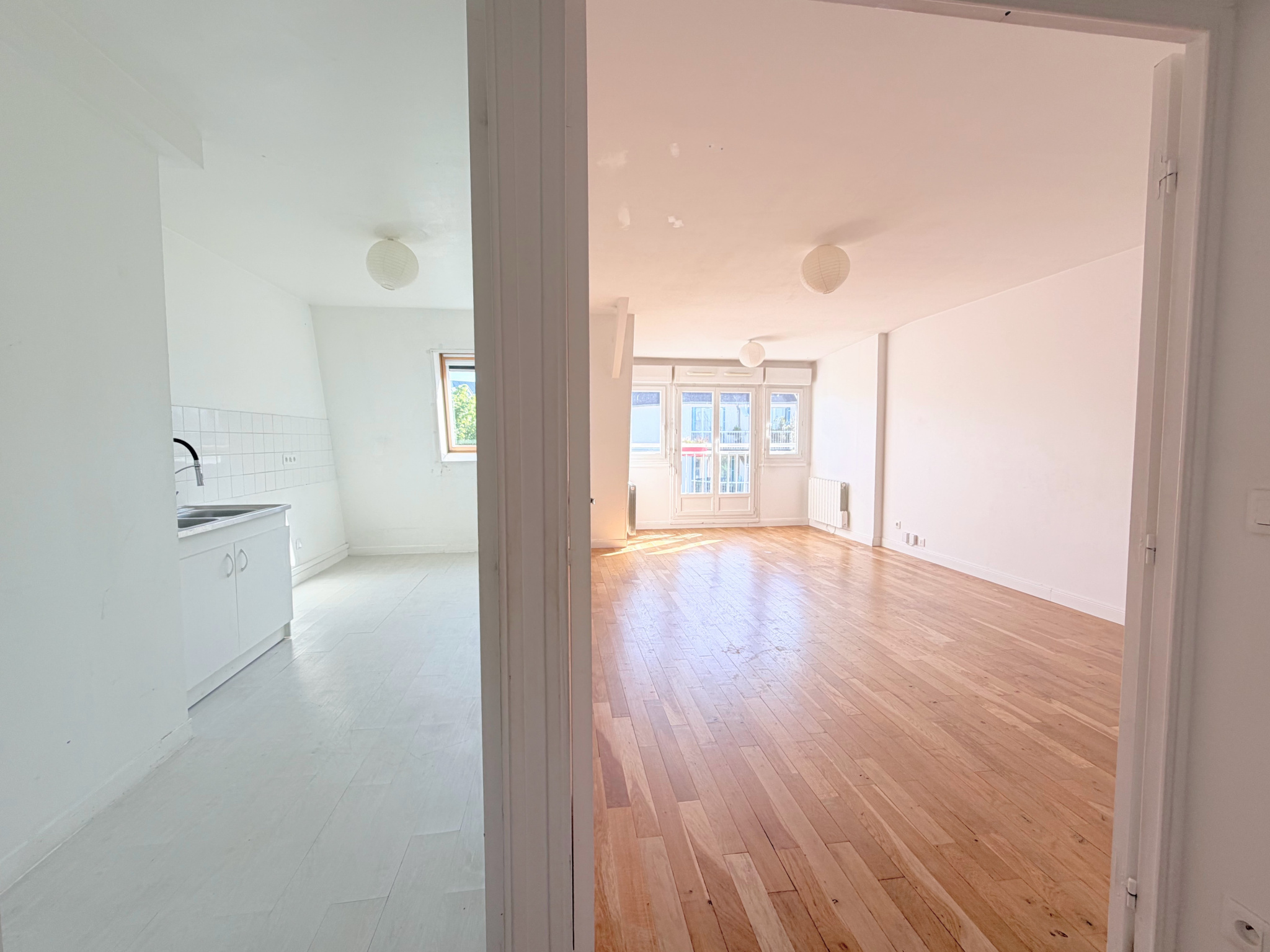 3 pièces avec parking, dernier étage, cœur de ville   DPE C