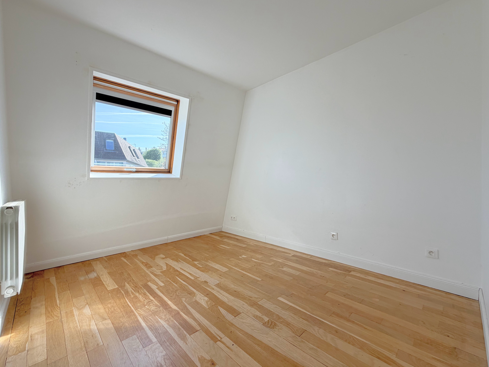 3 pièces avec parking, dernier étage, cœur de ville   DPE C