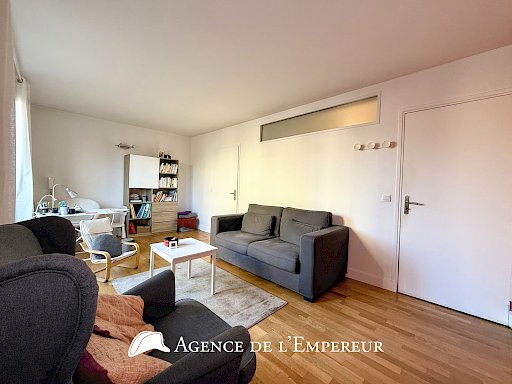 Studio 30,9 m2 hyper-centre - 2