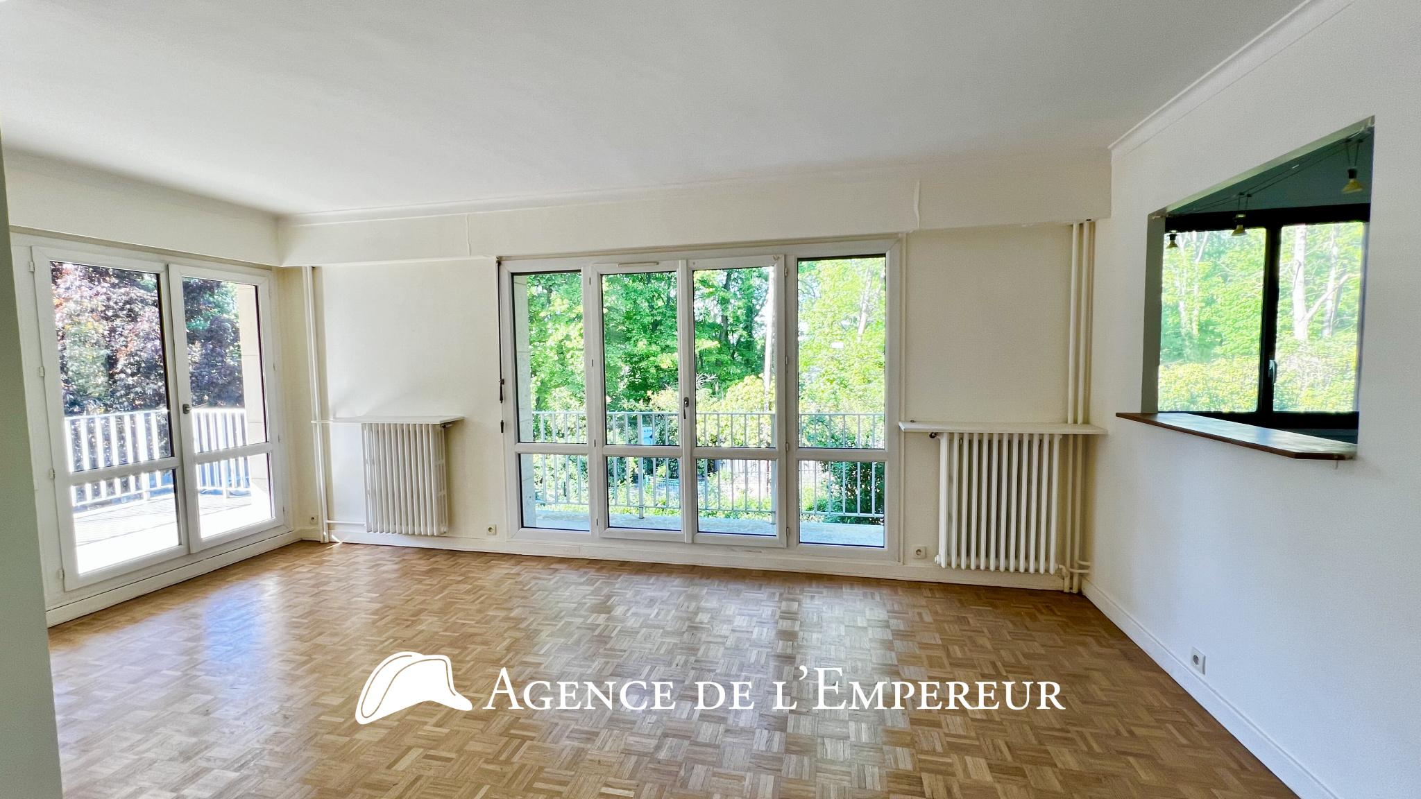 Grand appartement familial avec terrasse   Quartier de la Jonchère