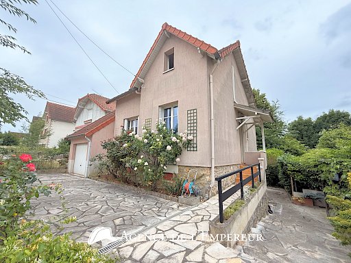 Maison avec jardin, garage et studio. Centre-ville de Rueil (à 8 min) et RER A (à 8 min) - 1