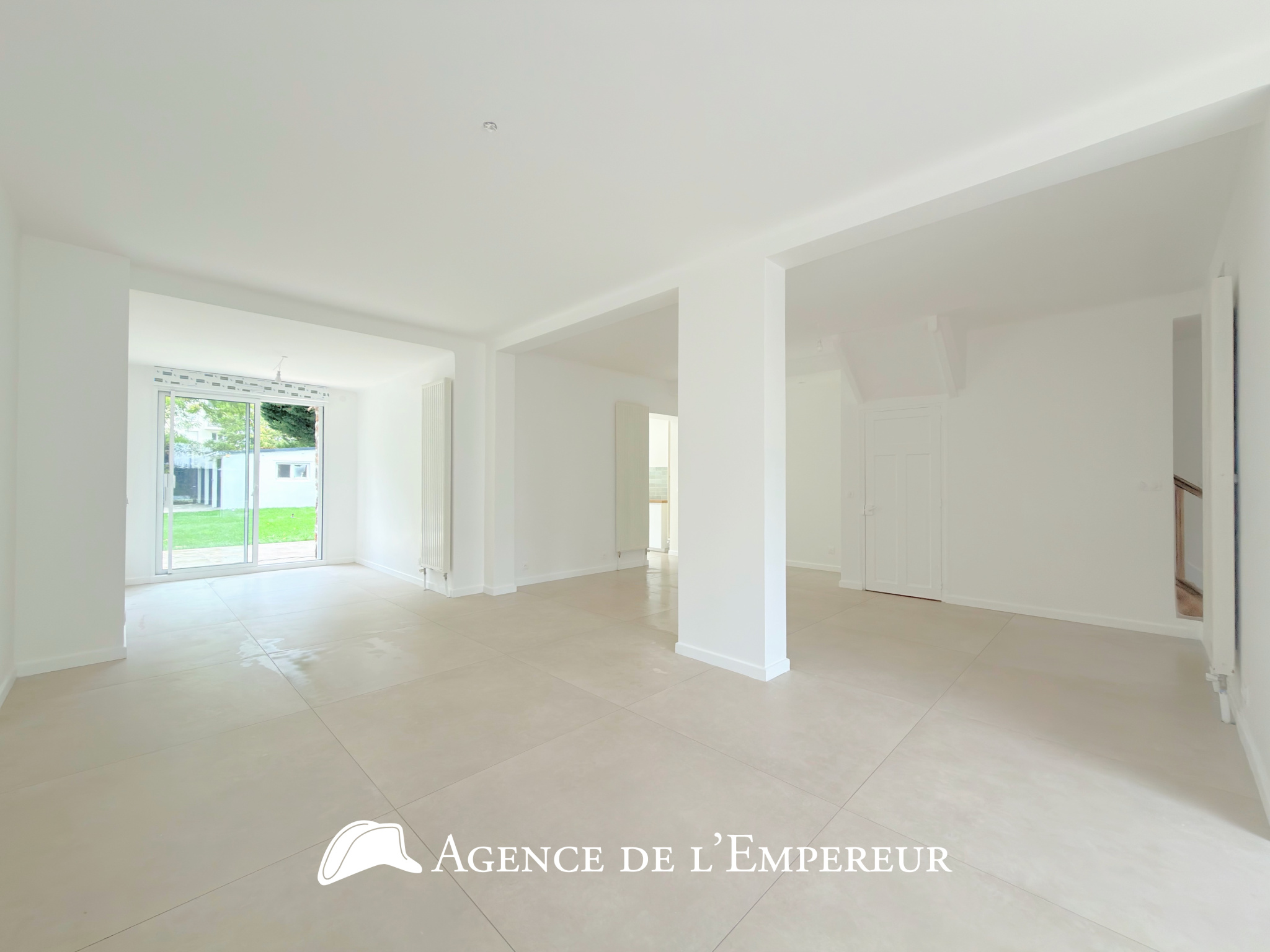 Maison familiale 5 chambres - jardin - garages - Rueil Malmaison
