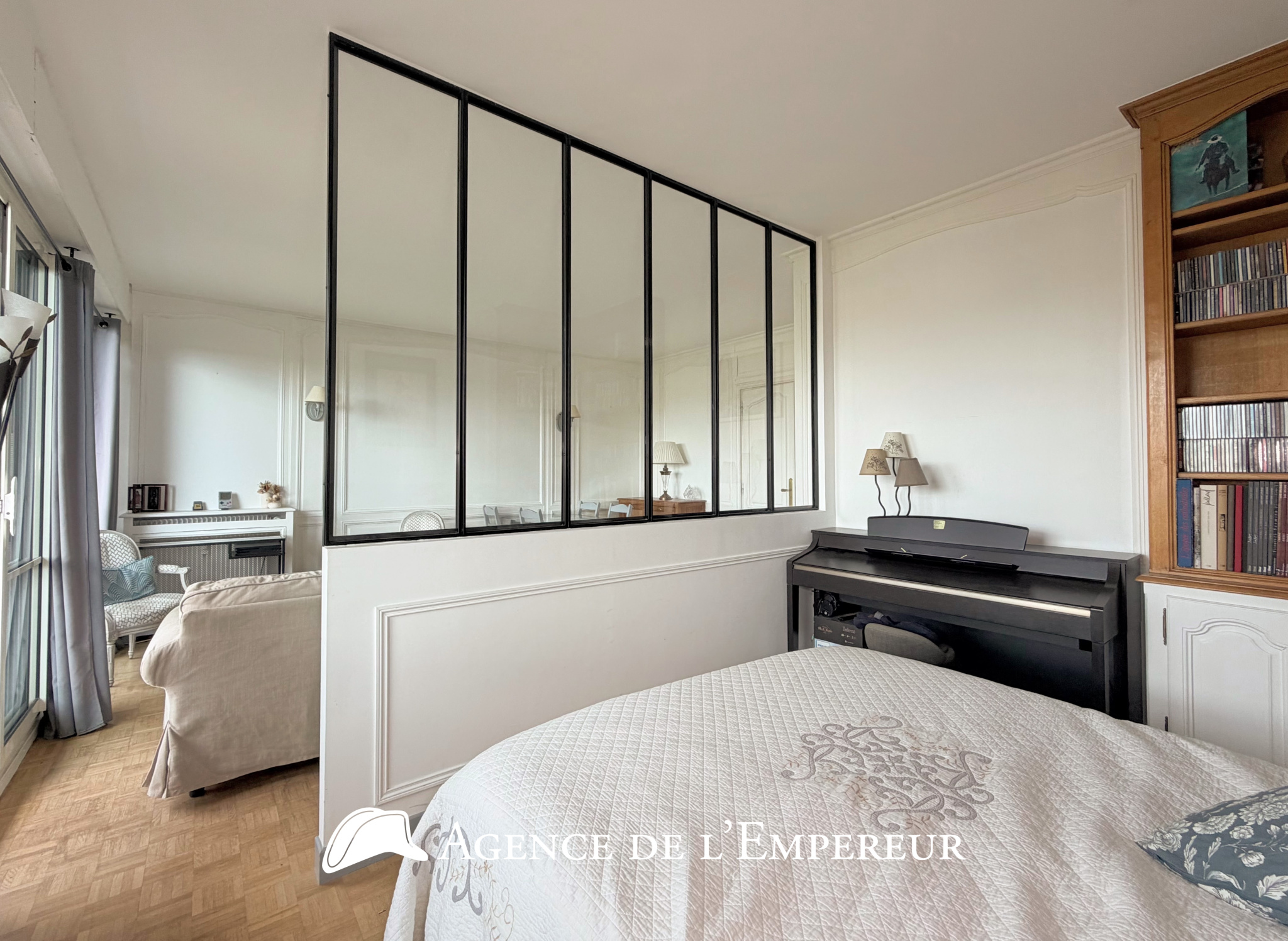4 Pièces de 79,74 m2 - Balcon, cave et parking. Suresnes