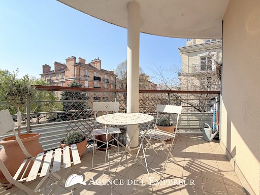 4 Pièces de 84,1 m2 - Suresnes - 3