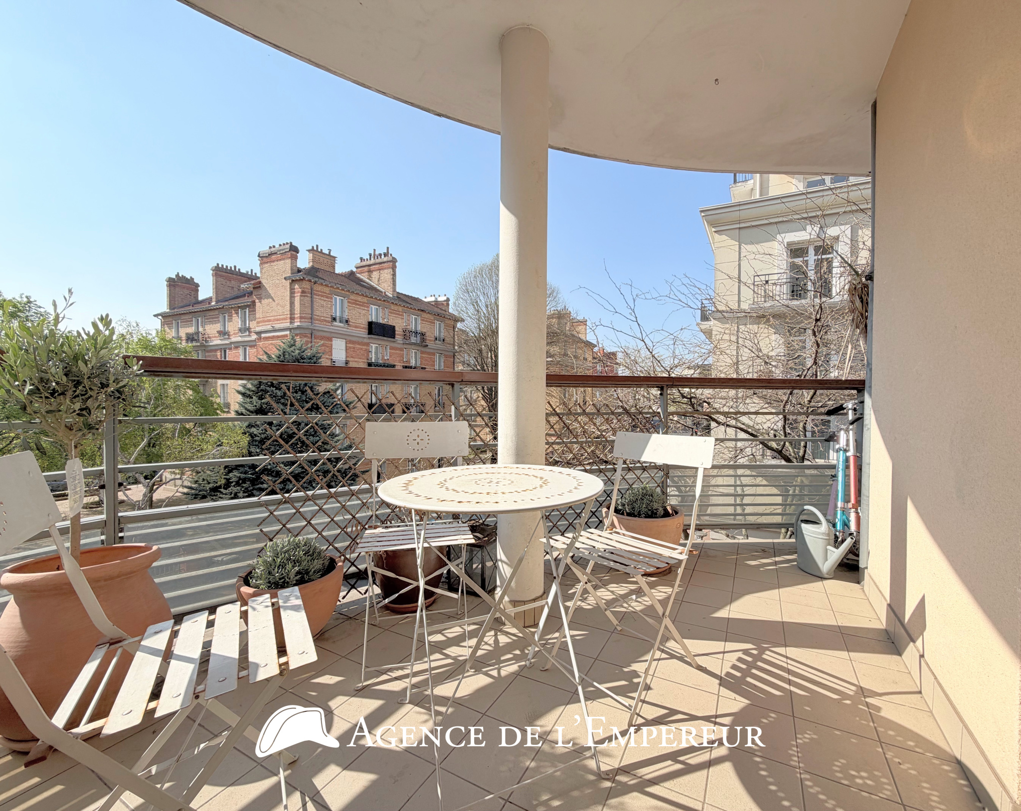 4 Pièces de 84,1 m2 - Suresnes