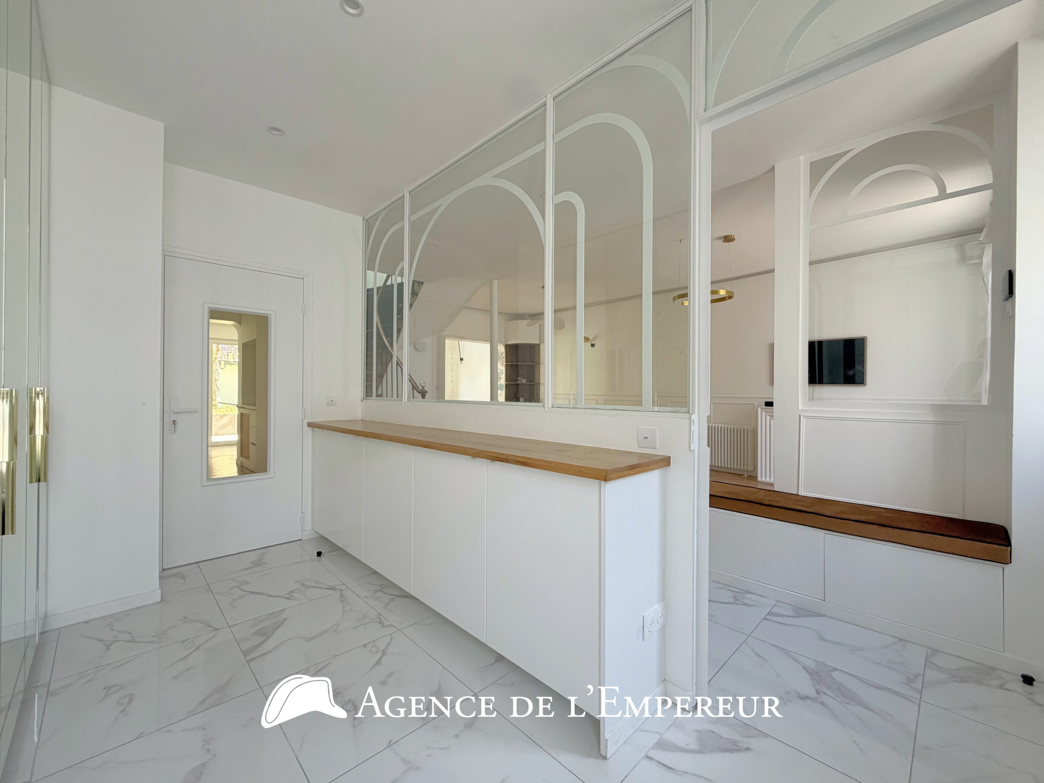 MAGNIFIQUE MAISON EN LOCATION   CŒUR DE VILLE