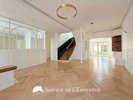 MAGNIFIQUE MAISON EN LOCATION   CŒUR DE VILLE