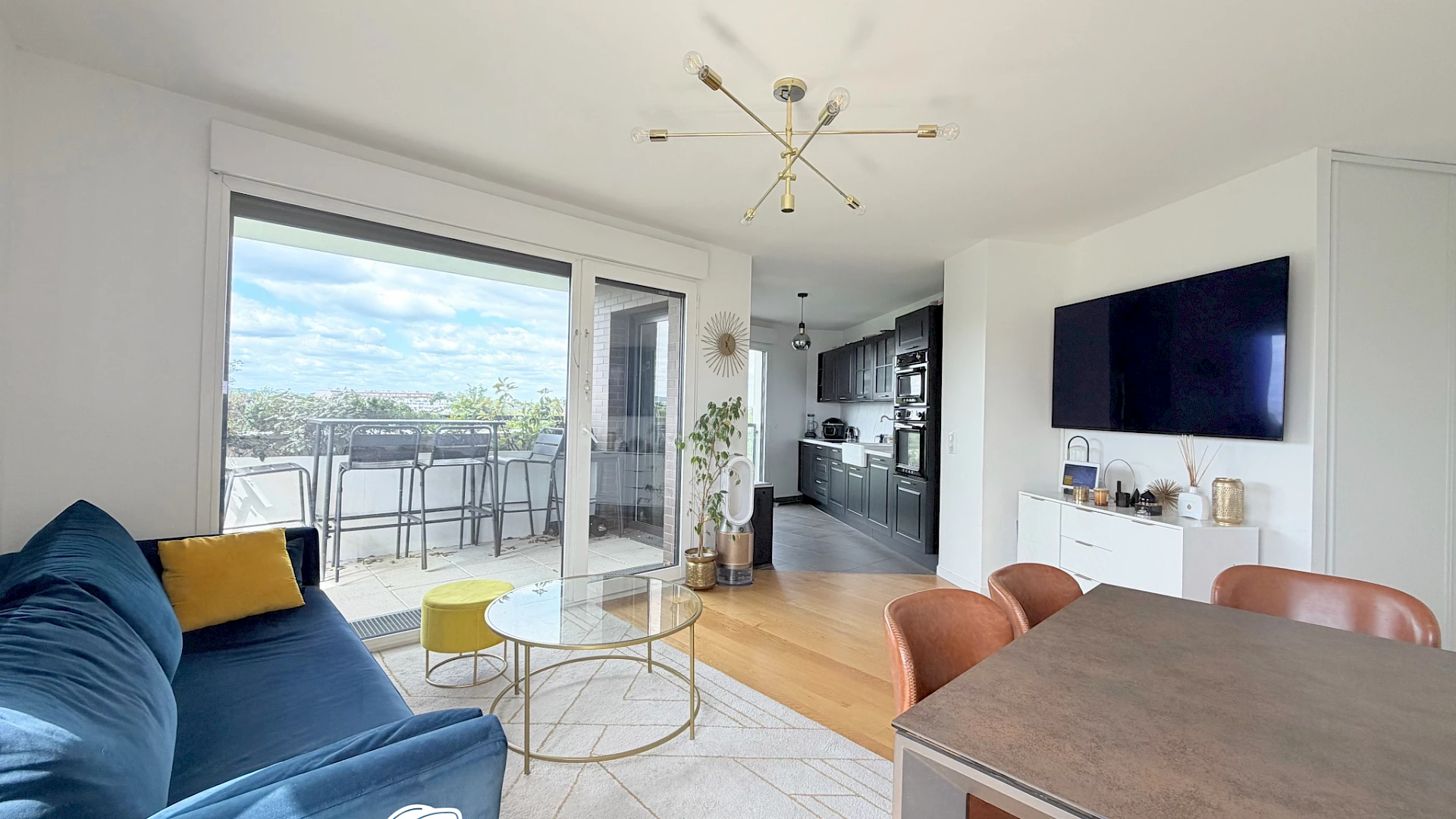 Magnifique 3 pièces de 67,89 m2 en location meublée avec parking double
