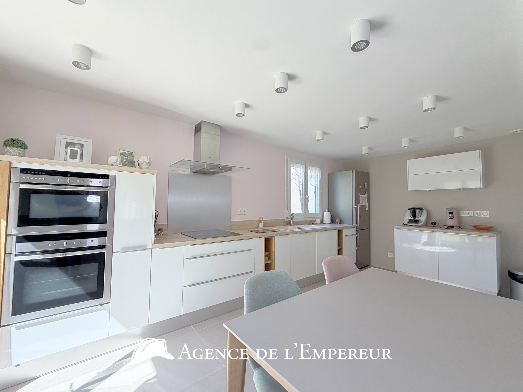 MAISON 4 CHAMBRES NANTERRE, PROCHE RUEIL
